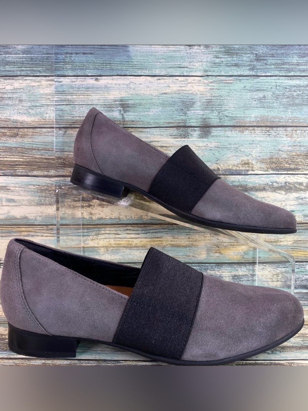 Clarks Un Blush Lo Loafers Womens Size 7N Gray Suede Comfort Slip Ons Dress Shoe